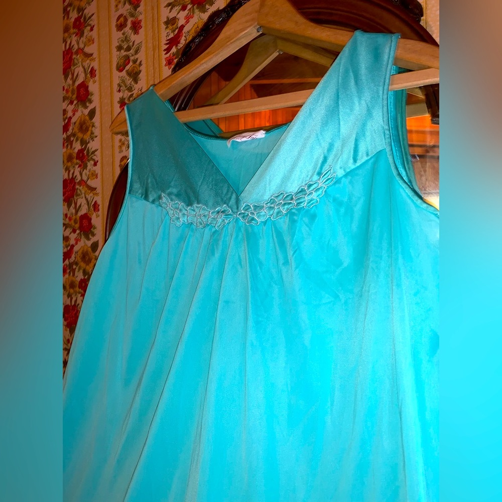 Vanity Fair Vintage Nightgown